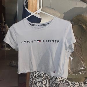 tommy athletic shirt, size large but fits like a medium/large cropped